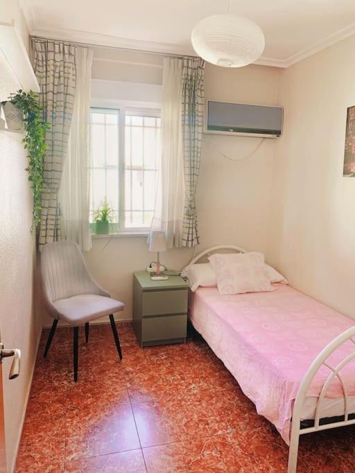El Apartamento De Trini Sevilla Eksteriør bilde