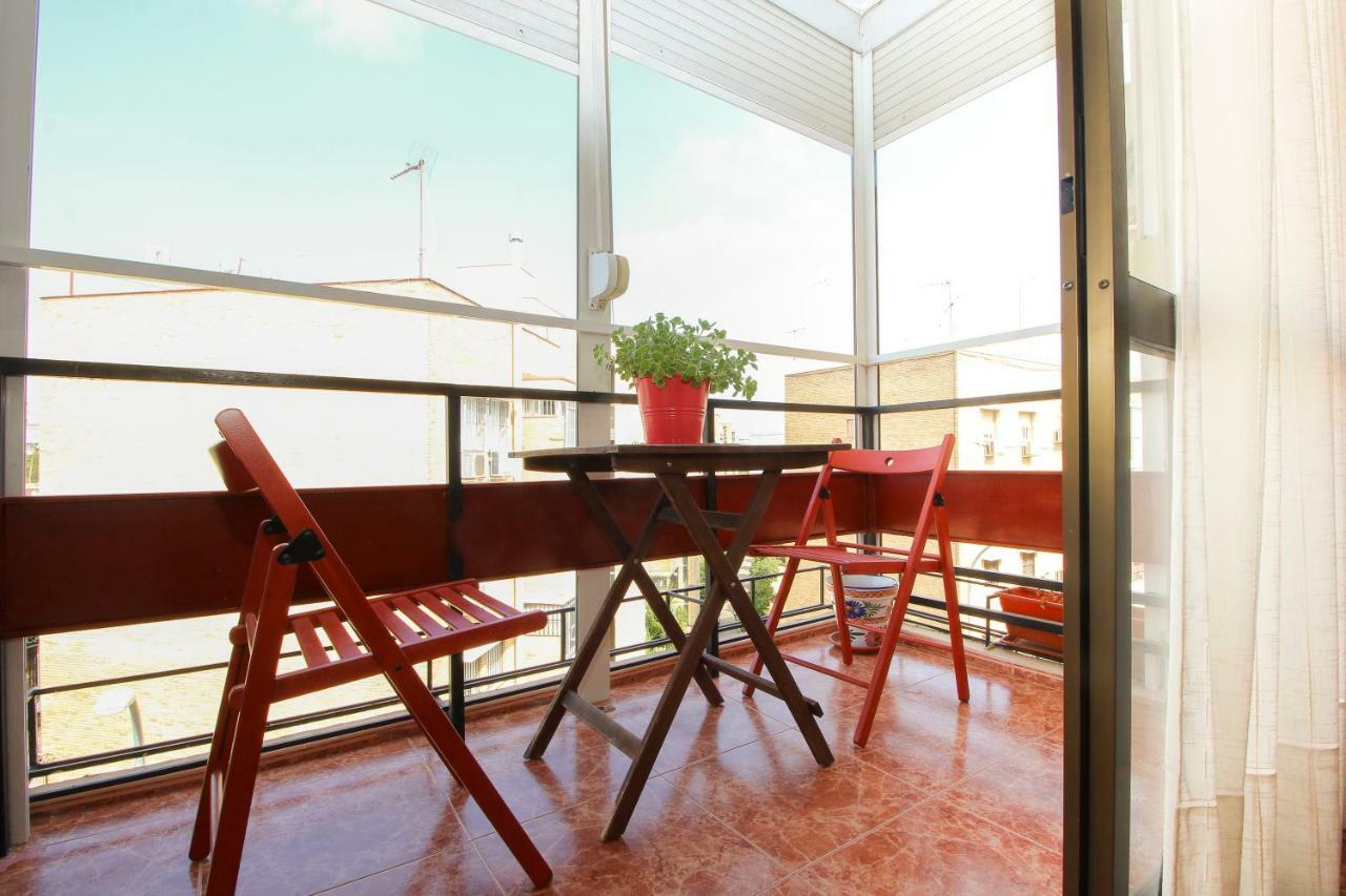 El Apartamento De Trini Sevilla Eksteriør bilde