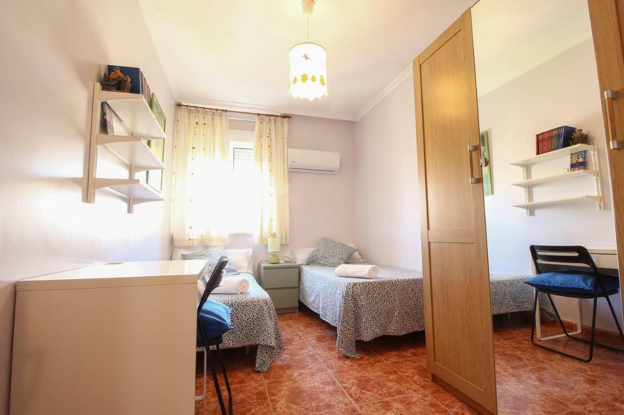 El Apartamento De Trini Sevilla Eksteriør bilde